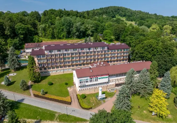 Sanatorium Górnik Iwonicz-Zdrój: przewodnik dla seniora. Czy warto?