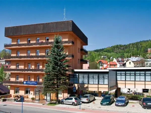 Sanatorium Krynica-Zdrój prywatnie: Ceny, oferty, opinie. Wybierz mądrze!