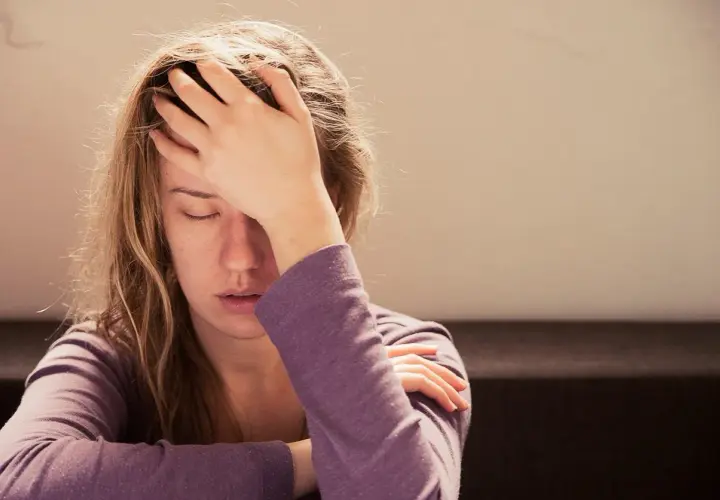 Mgła mózgowa, lęk, zmęczenie? To mogą być psychiczne objawy niedoboru żelaza