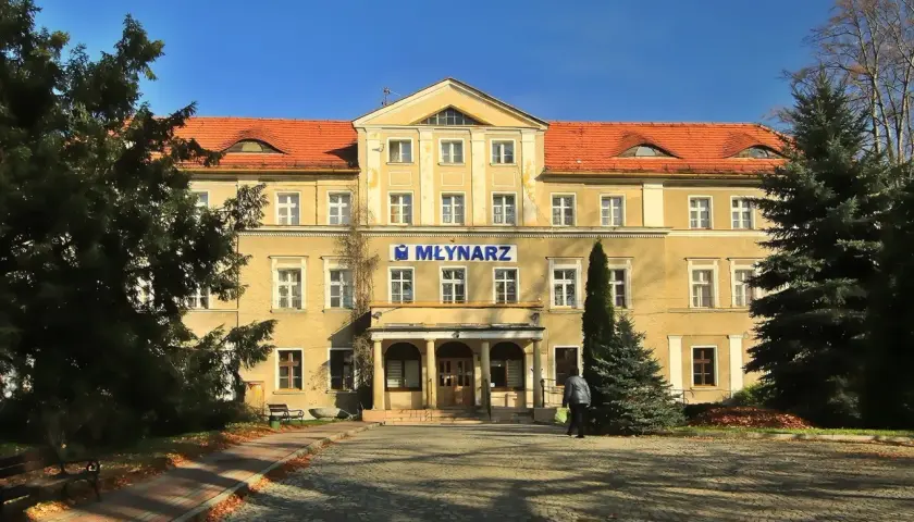 Młynarz Szczawno-Zdrój: Co musisz wiedzieć przed wyjazdem?
