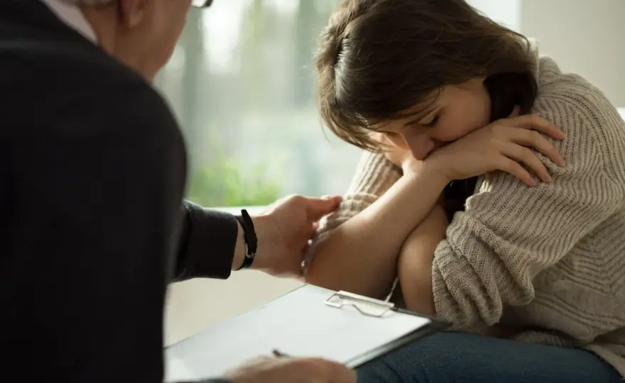 Autyzm u dorosłych: Czy to Ty? Diagnoza, objawy i życie po