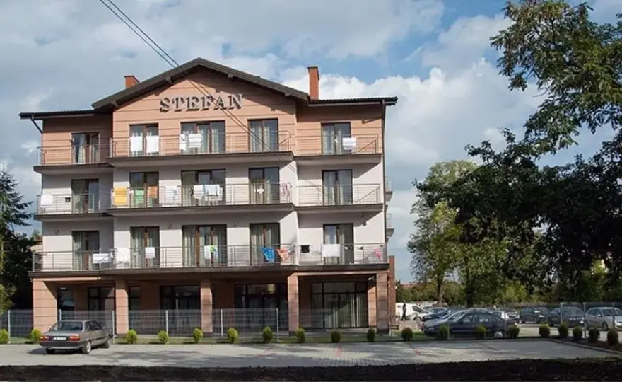 Sanatorium Stefan Busko-Zdrój: Kompleksowe zabiegi dla seniora