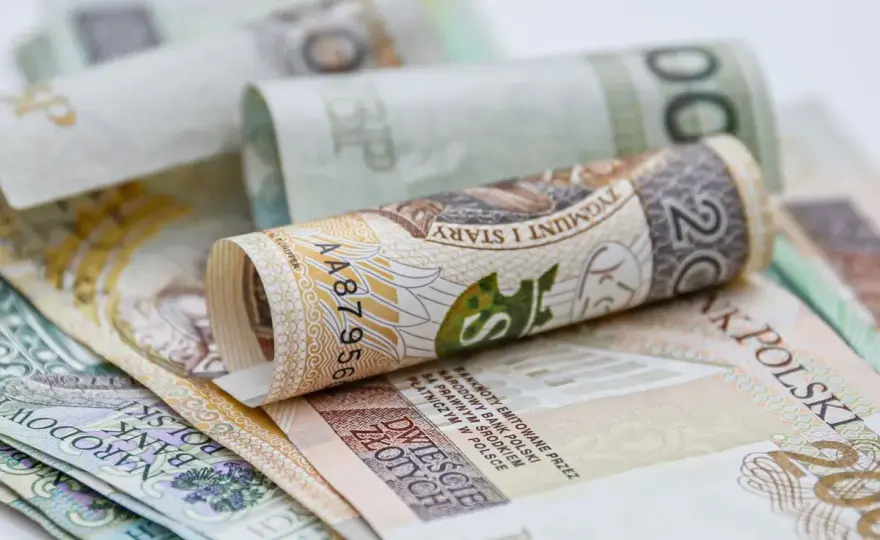 800 plus dla dziecka z niepełnosprawnością? Nie jest wyższe! Zobacz, co zyskasz.