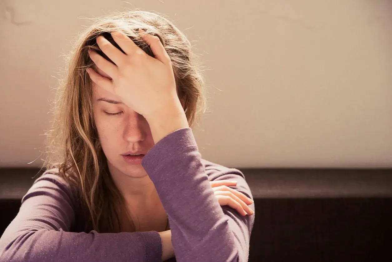 Mgła mózgowa, lęk, zmęczenie? To mogą być psychiczne objawy niedoboru żelaza