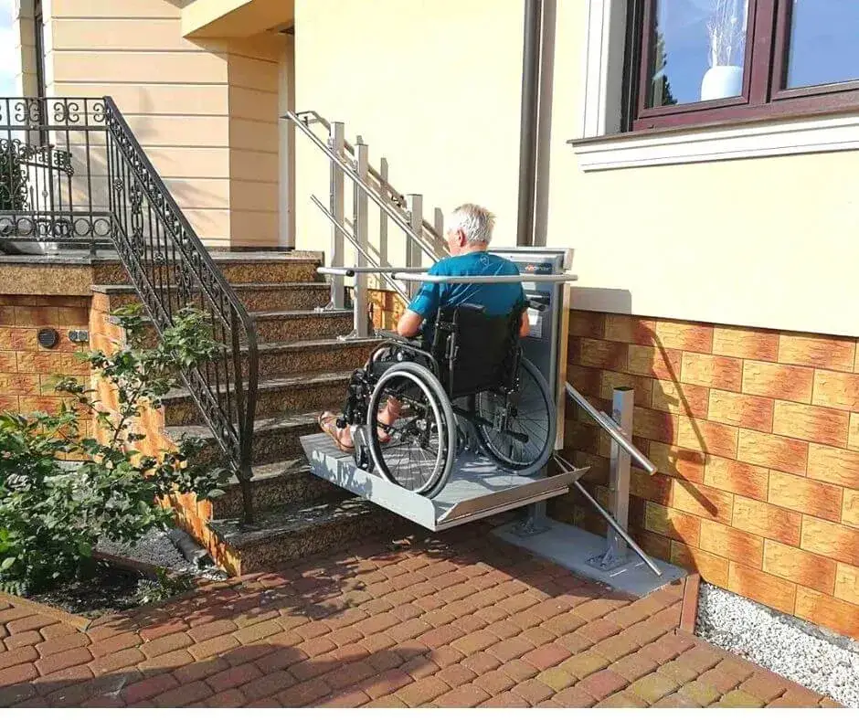 Platforma przyschodowa dla wózka inwalidzkiego